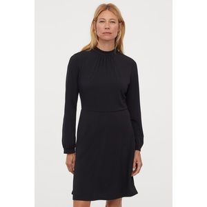 NWT H&M Black Mock Neck Jersey Dress Sz S